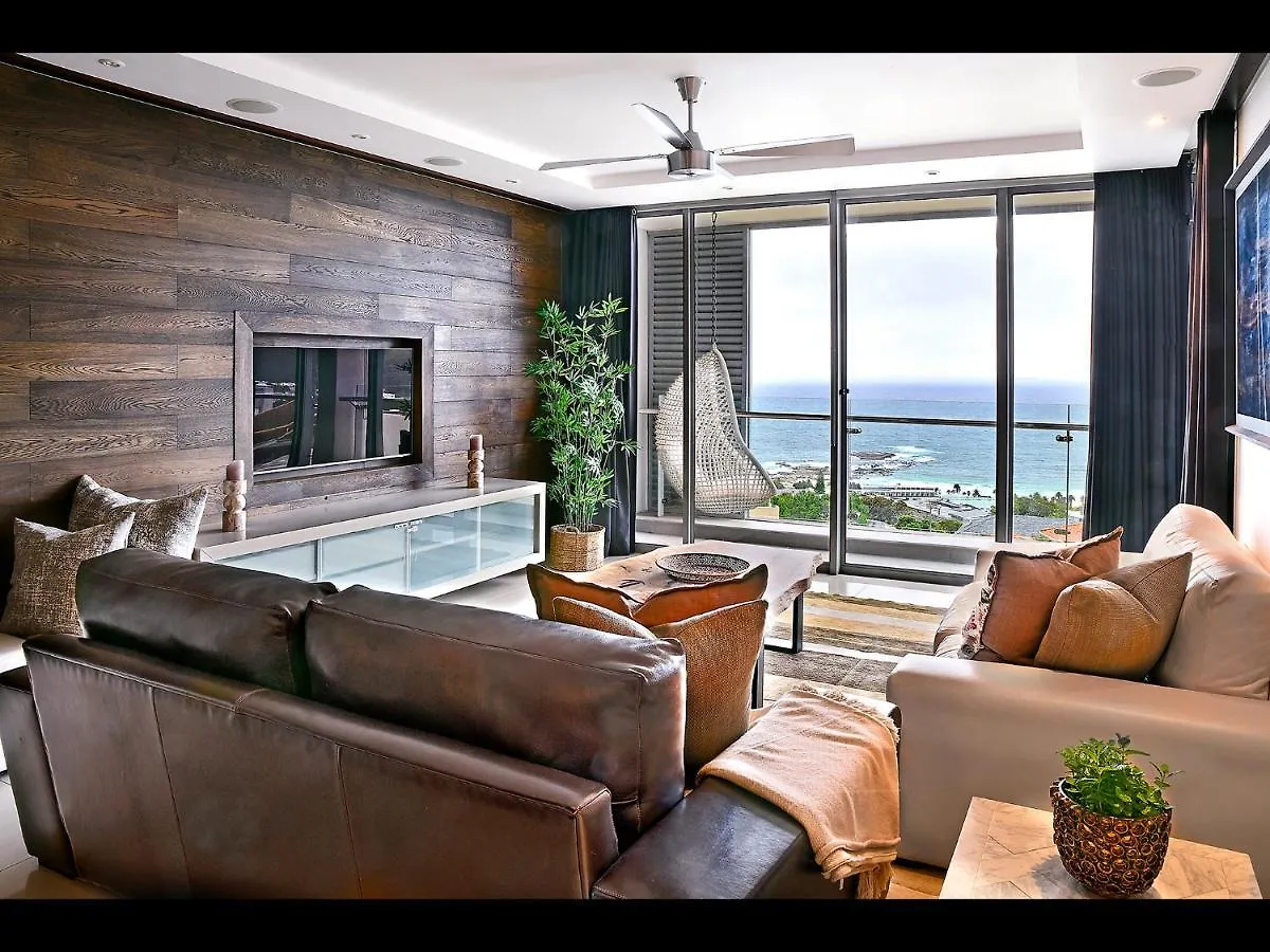 The Crystal 203 Camps Bay - Back-Up Power Apartment Cape Town
