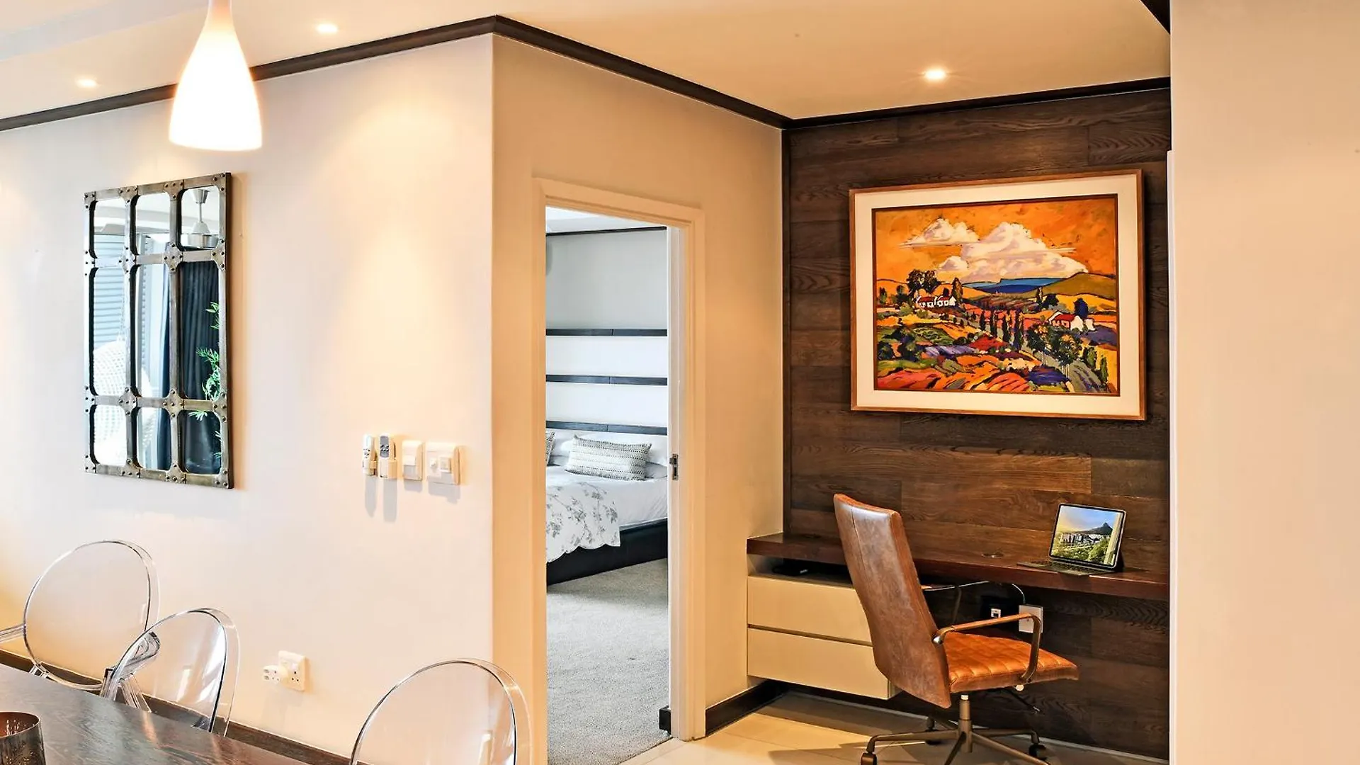 The Crystal 203 Camps Bay - Back-Up Power Apartment Cape Town